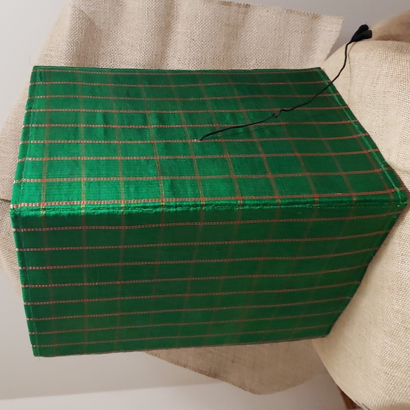 Recycled Sari fabric 3 pocket folder - Picture 4 of 8